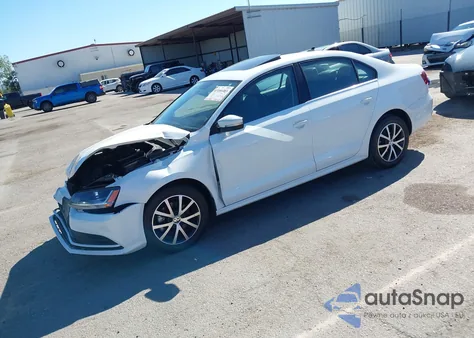 2017 Volkswagen Jetta 1.4T Se из США, поврежденный, VIN 3VWDB7AJ8HM327019